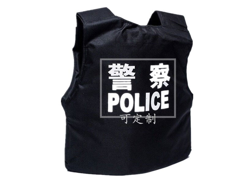 硬質防刺服背面